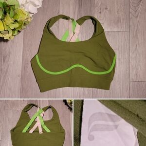 Fabletics Freya SculptKnit Sports Bra, Basil Green, Citrus, Pink, Women's Medium